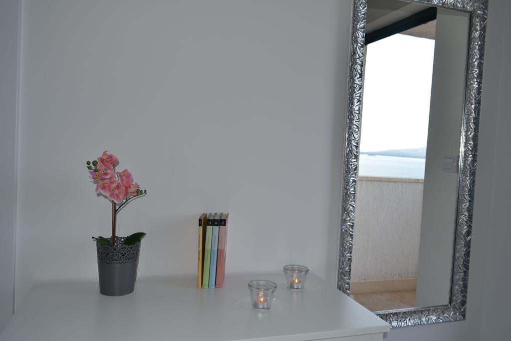 Apartment Bruna Stomorska Esterno foto