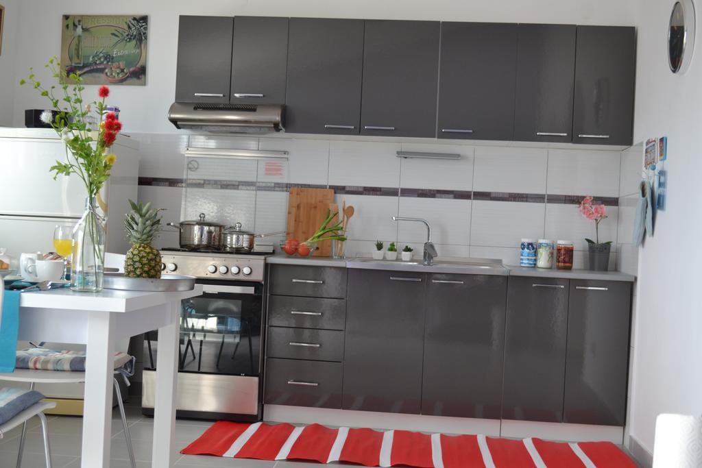 Apartment Bruna Stomorska Esterno foto